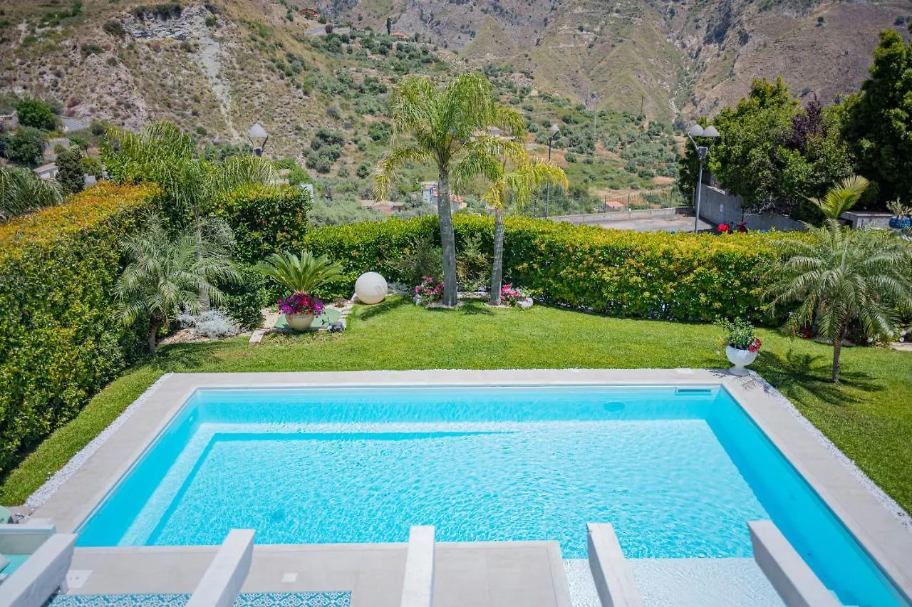 Villa Mastrissa Taormina Italy